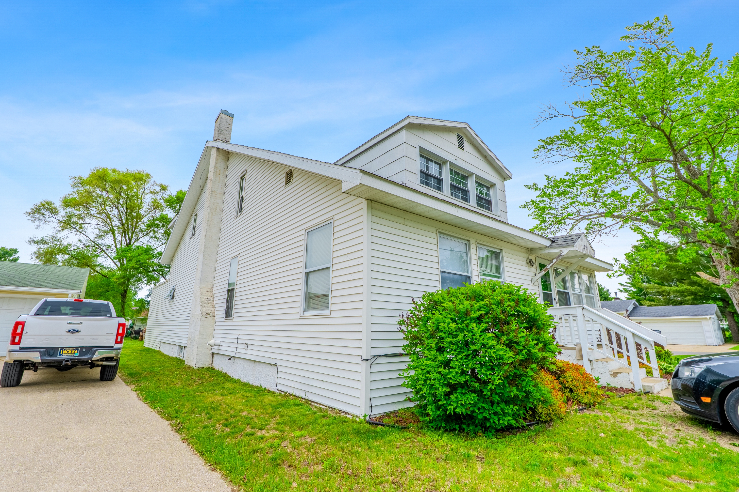 Property thumbnail image