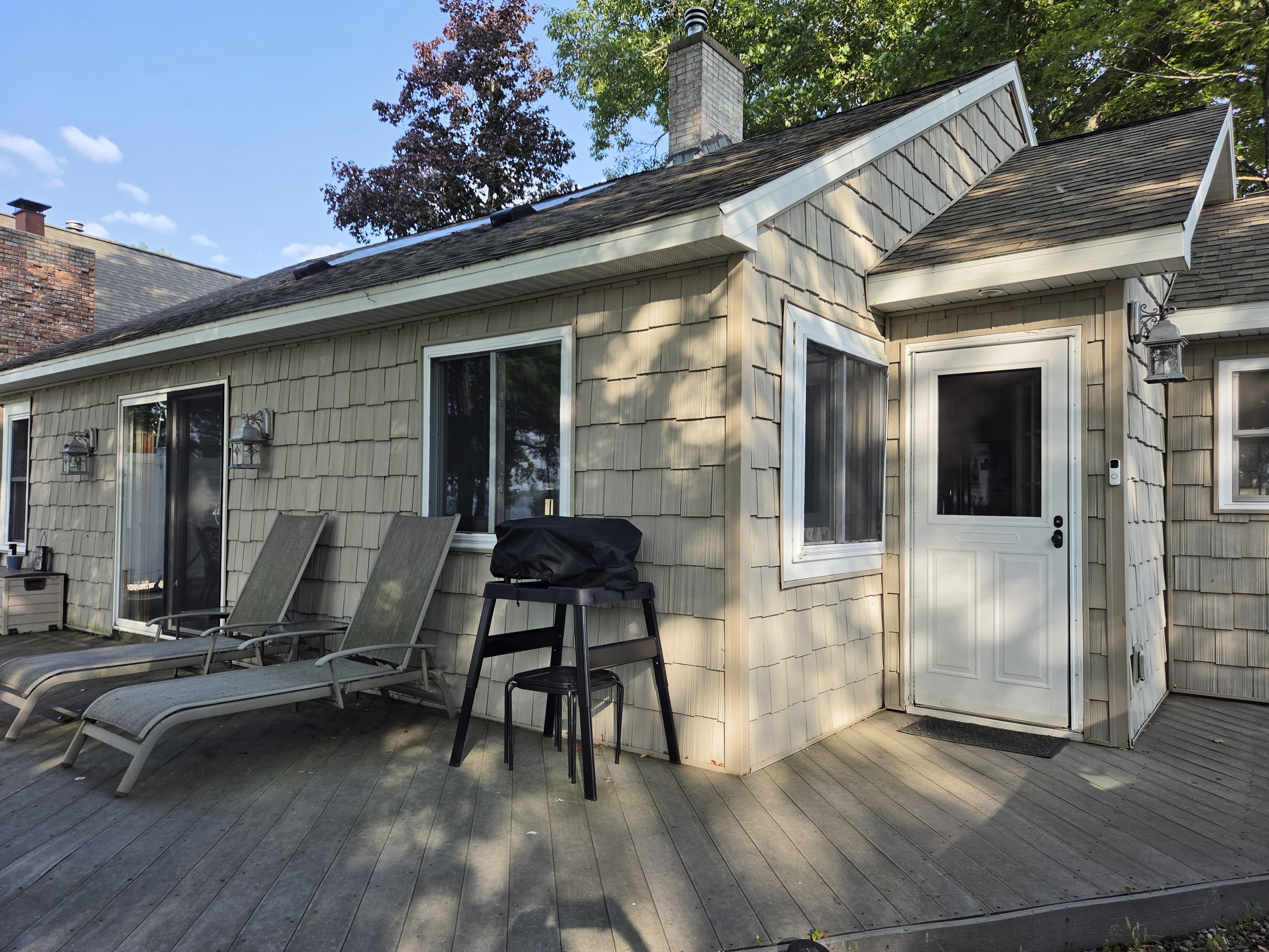 5853 Michigan 55