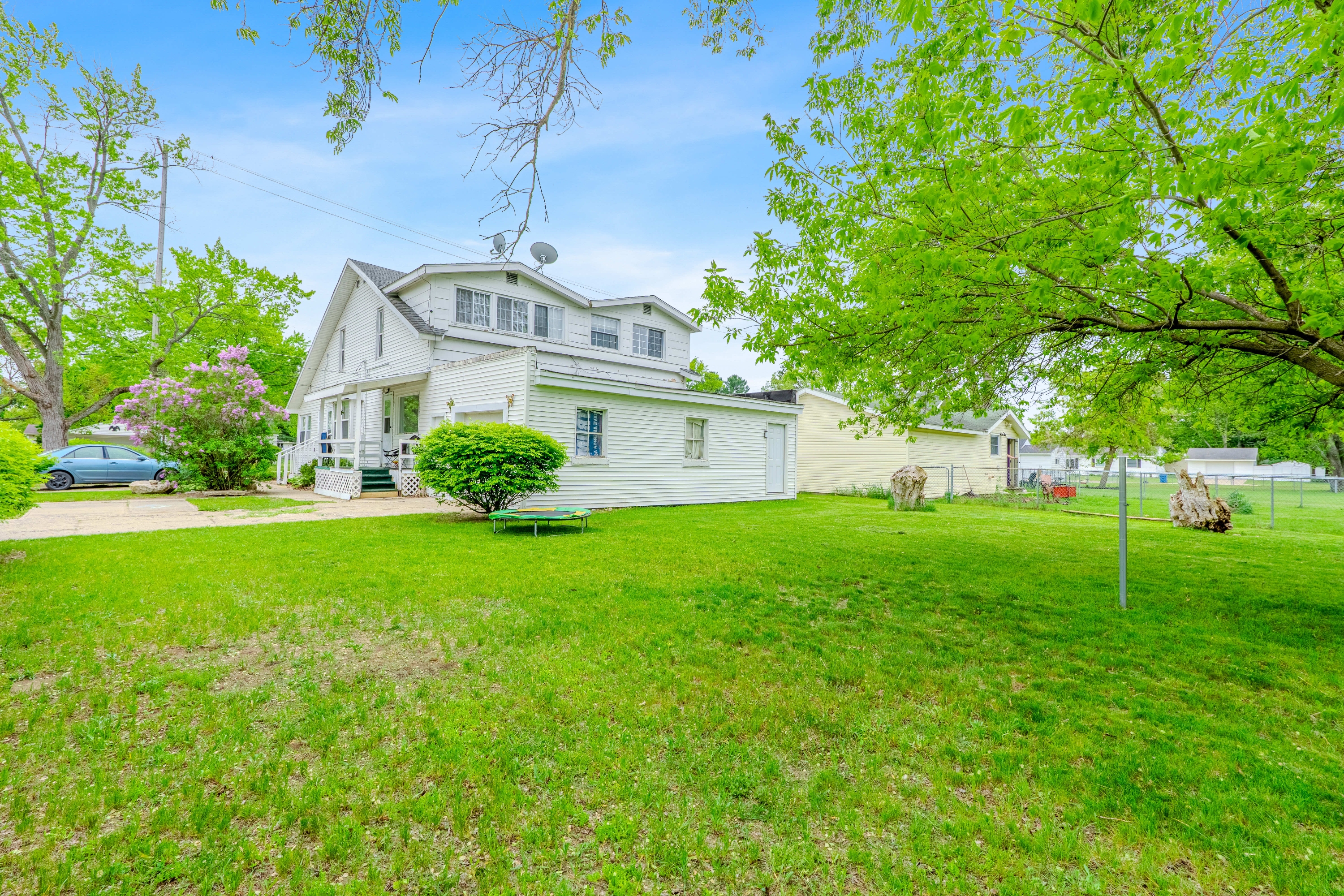 Property thumbnail image