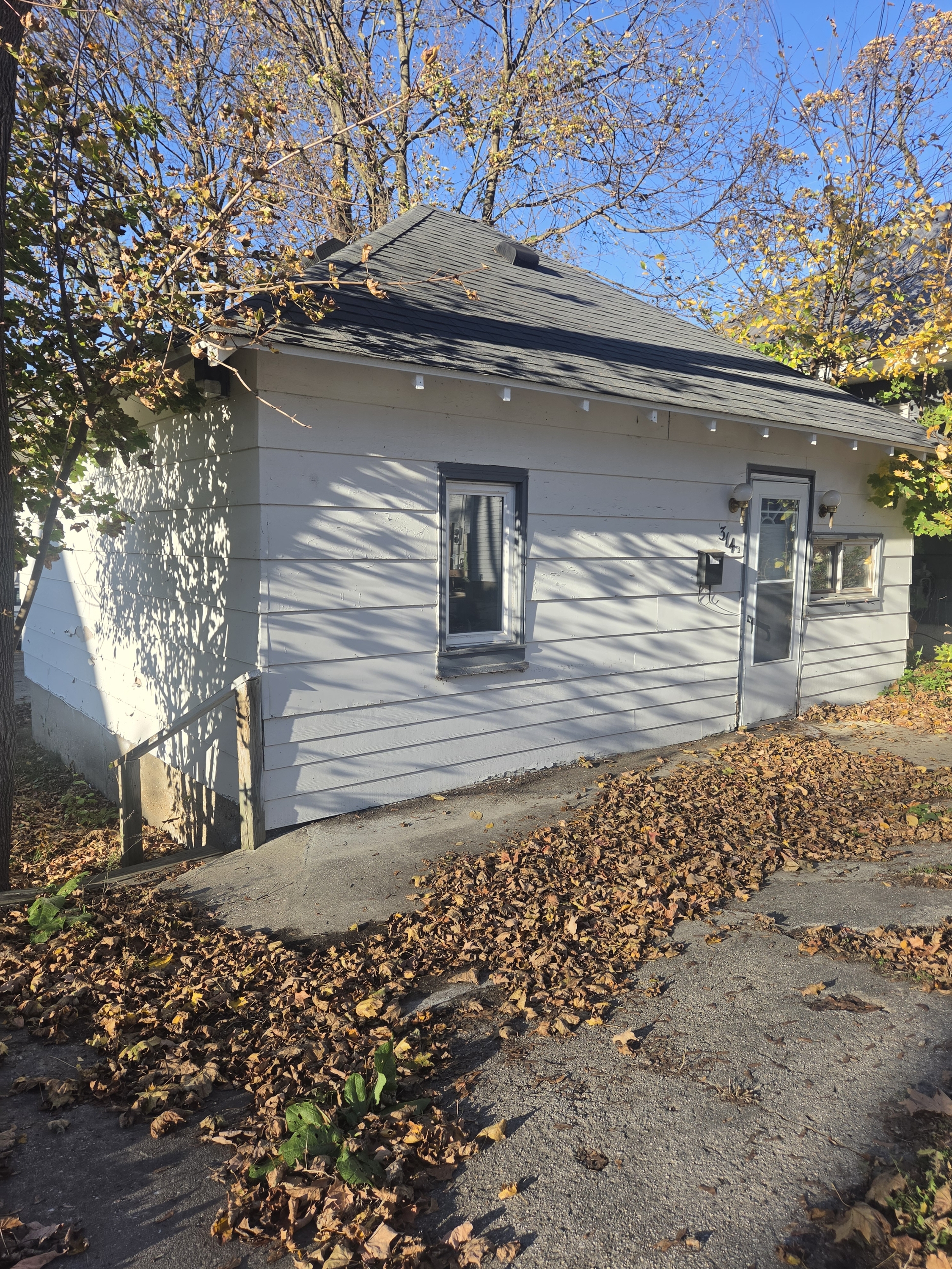 314 East Pine Street - R